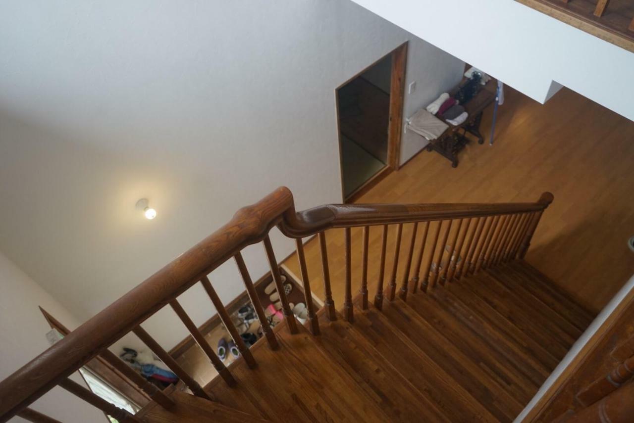 Tsushima White House Bed & Breakfast Exterior photo