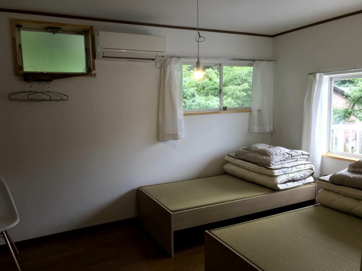 Tsushima White House Bed & Breakfast Exterior photo